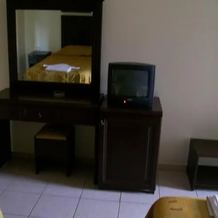 Belpoint מלון 3*
