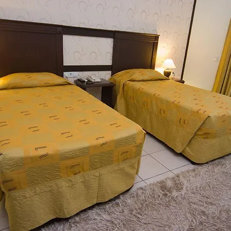 Ξενοδοχείο Belpoint 3*